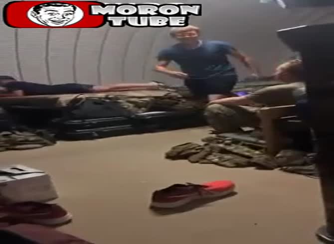 Video :What button is that As he tries a missile launcher, disaster